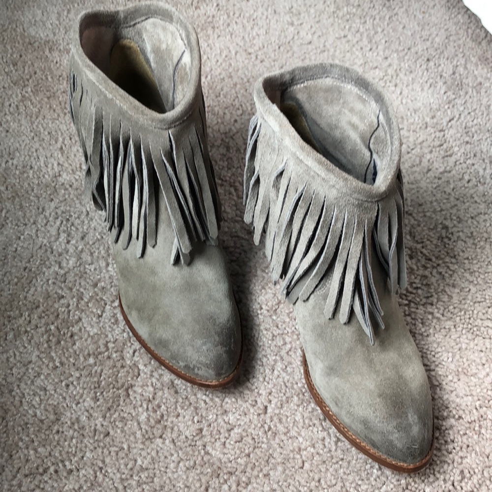 Frye Iliana Fringe Boots